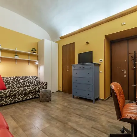 Apartamento Guesthost - Rione Prati Quiet & Cozy *